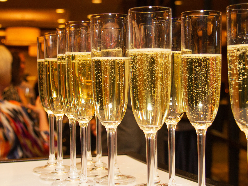 Sparkling Wine & Champagne